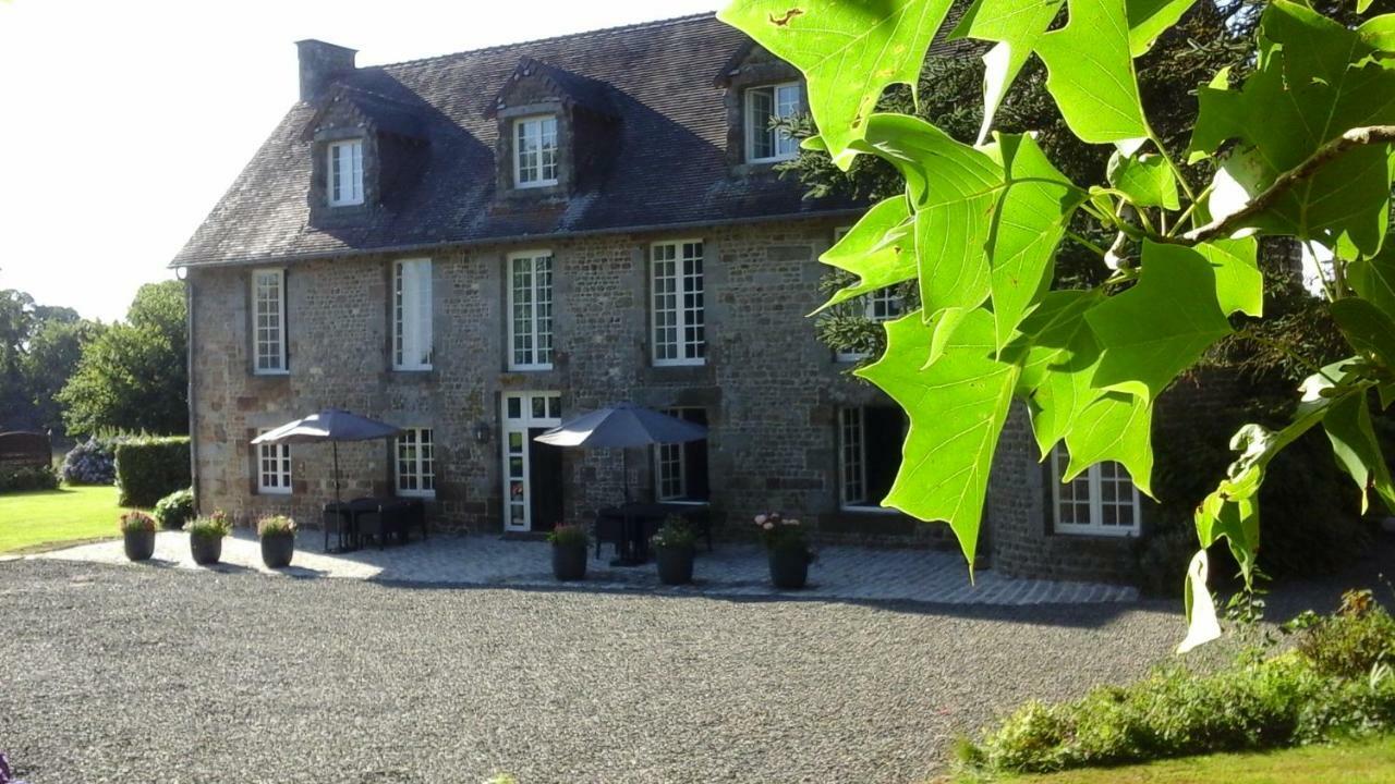 Manoir De La Porte Hotell Sainte-Pience Exteriör bild