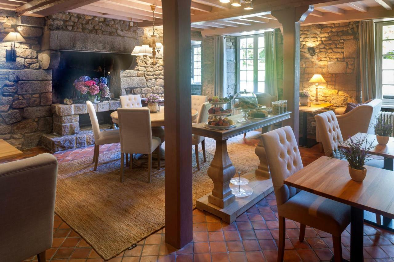 Manoir De La Porte Hotell Sainte-Pience Exteriör bild