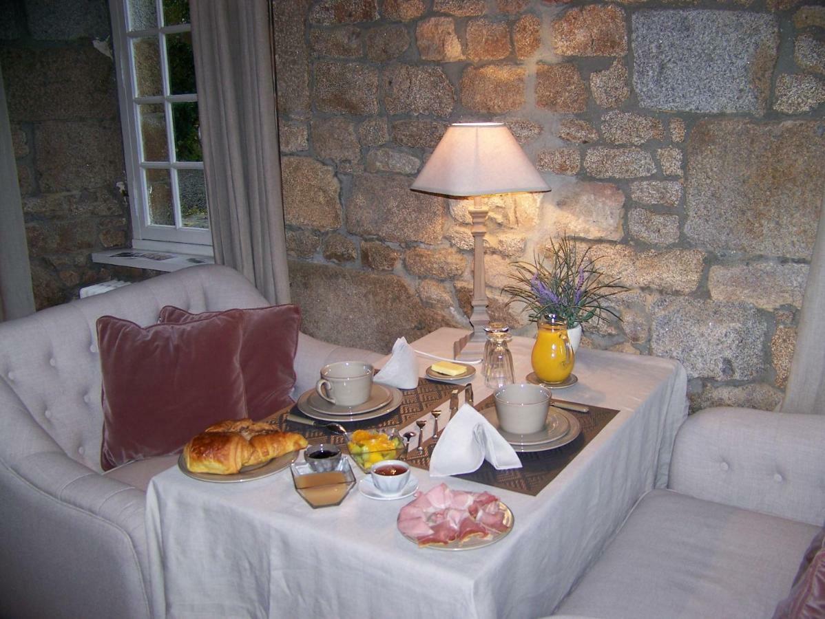 Manoir De La Porte Hotell Sainte-Pience Exteriör bild