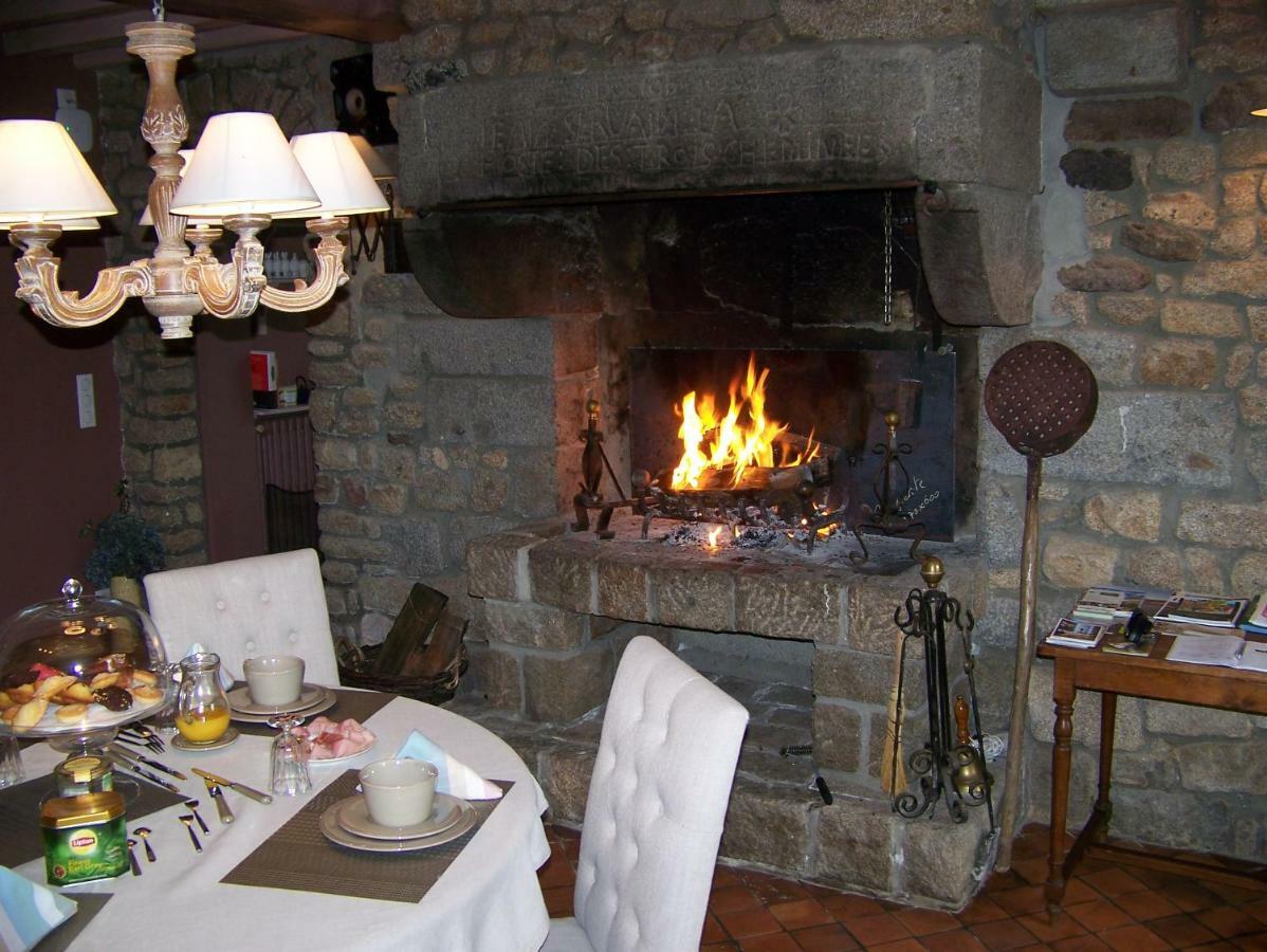 Manoir De La Porte Hotell Sainte-Pience Exteriör bild